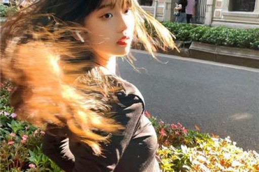 热搜第一的退货关晓彤妈妈退回百万名表鹿晗关晓彤八年情断