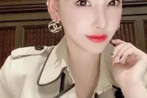 易易紫直播内涵Angelababy跟风追权志龙反被扒出自身黑料
