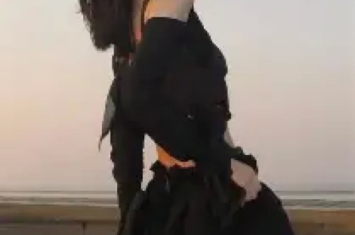 观察 当天津网红“张连起”走出屏幕：从线上火到线下的生意经