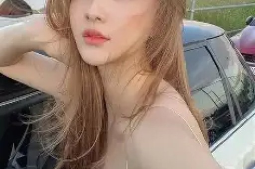 C罗宠妻送礼天花板登微博热搜！壕无人性