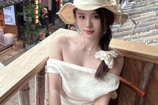 网红司晓迪凌晨爆料18张图后道歉Poka晒聊天记录反击真相何在？